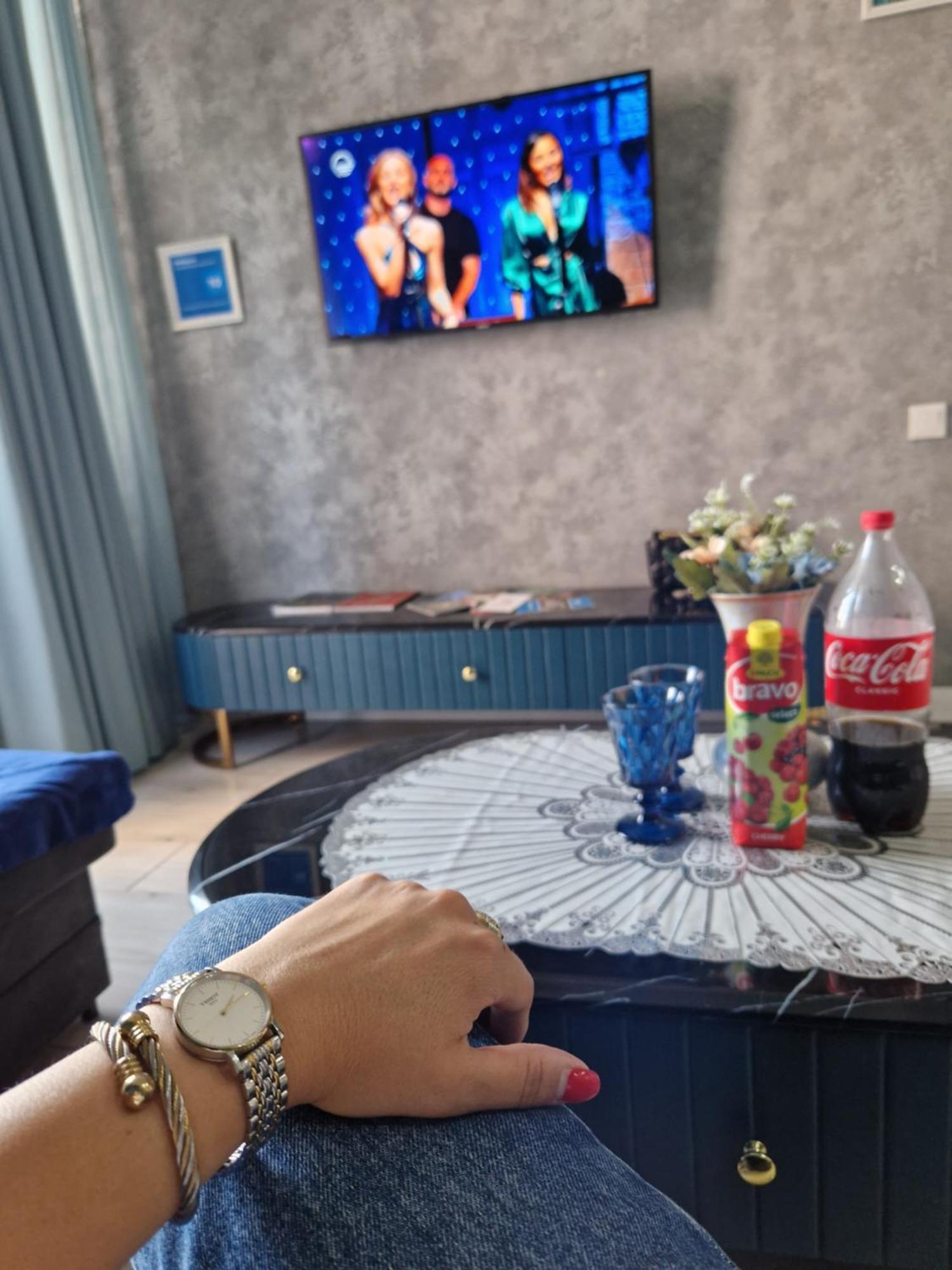 Fantaflat Old Tbilisi Apartment Buitenkant foto