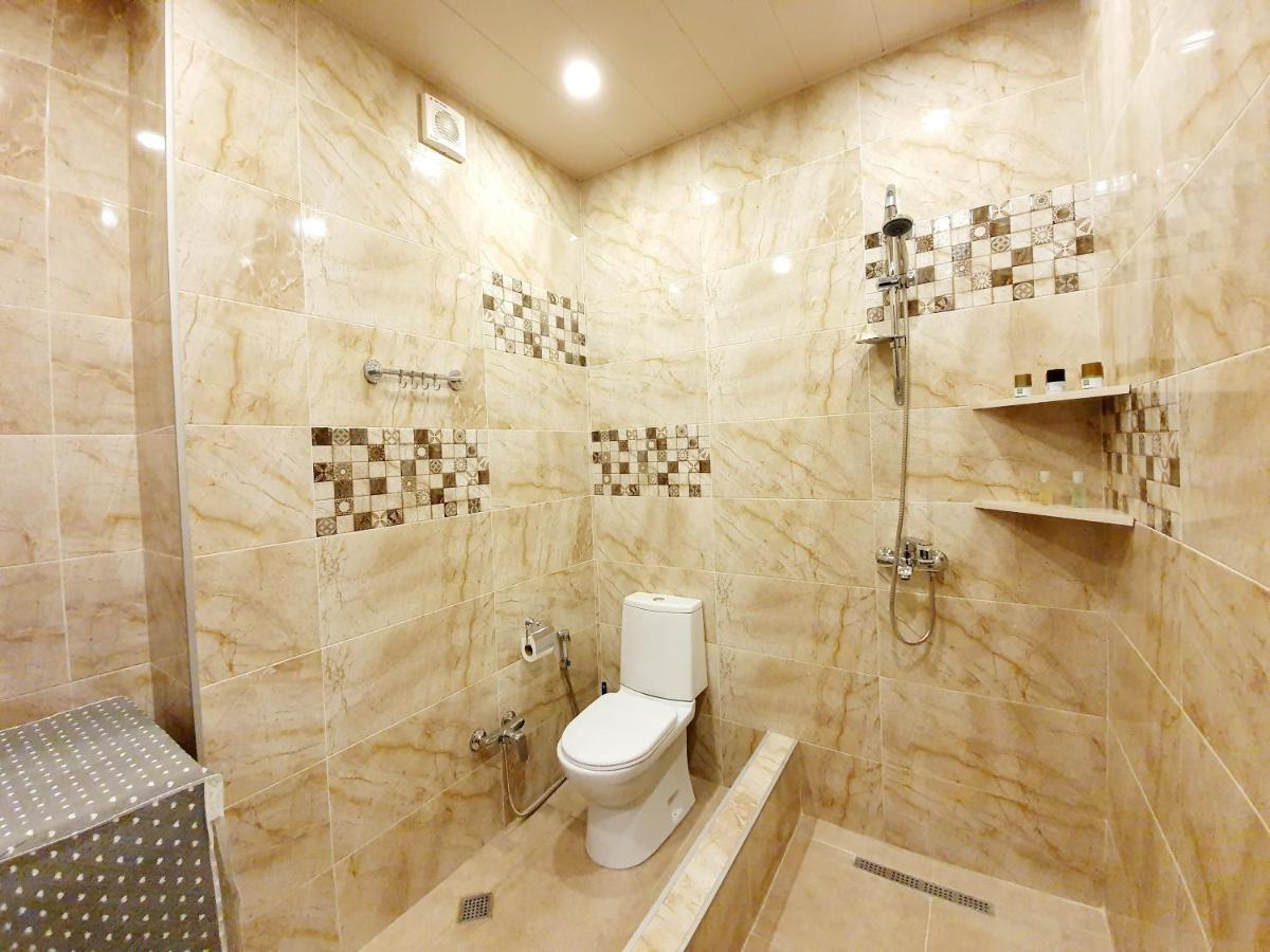 Fantaflat Old Tbilisi Apartment Buitenkant foto